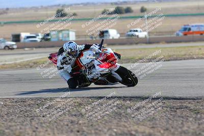 media/Feb-05-2023-Classic Track Day (Sun) [[c35aca4a42]]/Group 1/session 4 turn 4/